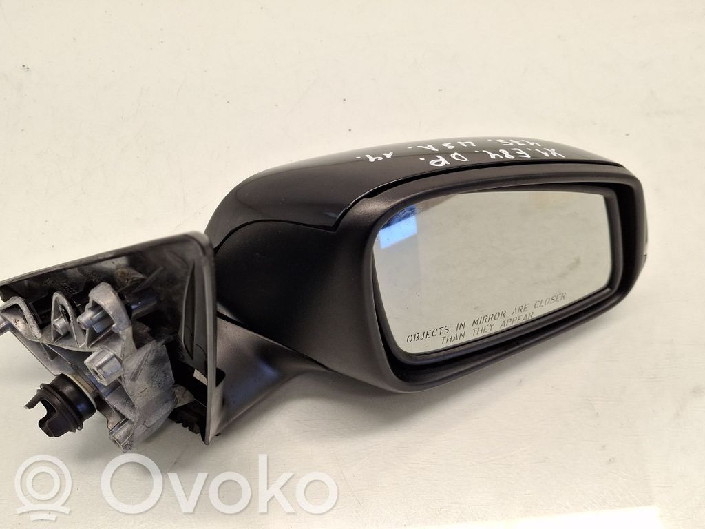BMW X1 E84 Elektryczne lusterko boczne drzwi przednich 
