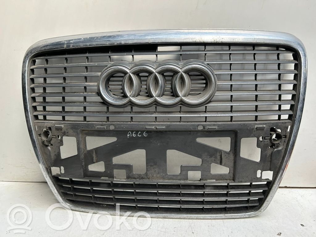 Maskownica / Grill / Atrapa górna chłodnicy   4R0853651,DN13677,5RHARD