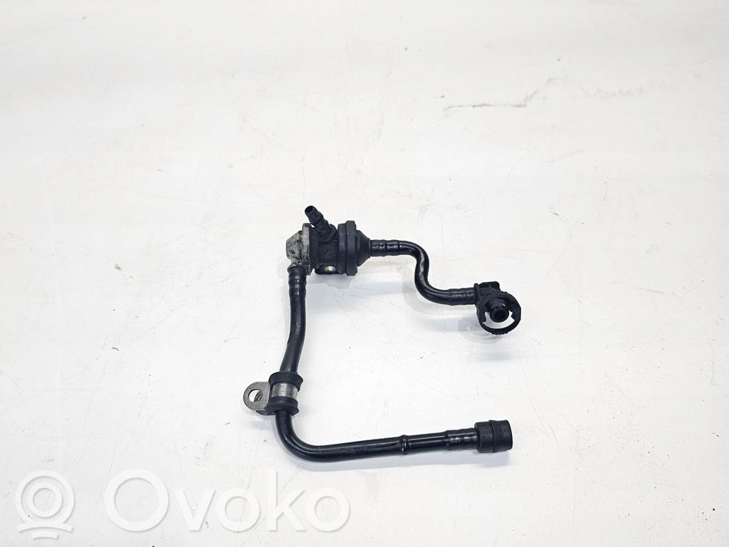 Audi A3 S3 8P Valvola di depressione 