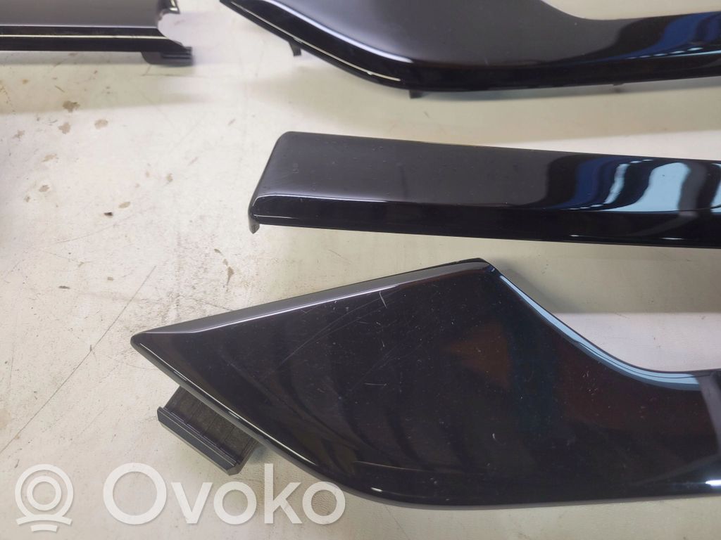 Audi A4 S4 B9 Kita salono detalė 