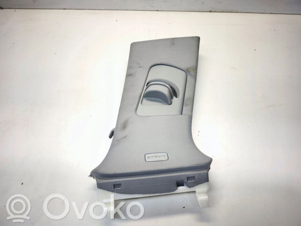 Audi A4 S4 B9 Alte componente capac prag/stâlp 