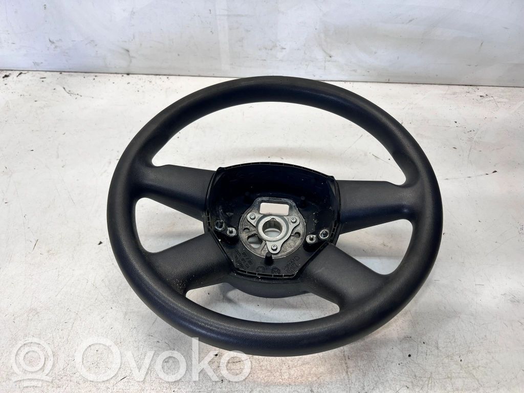 Audi A4 S4 B8 8K Vairas 