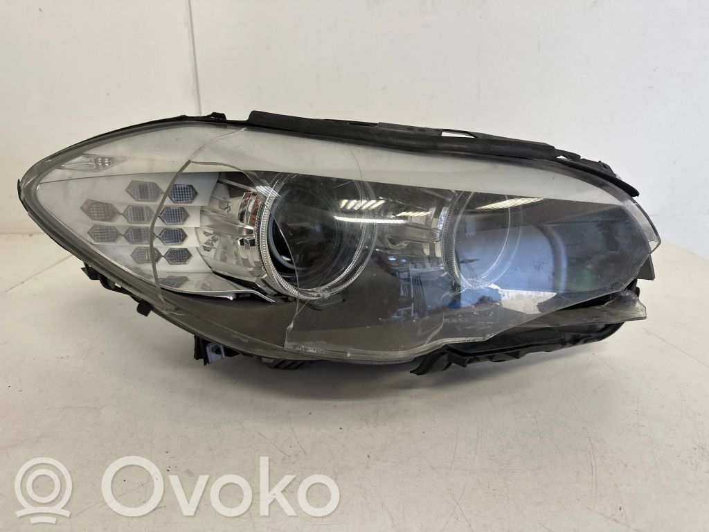 BMW 5 F10 F11 Lampa przednia 