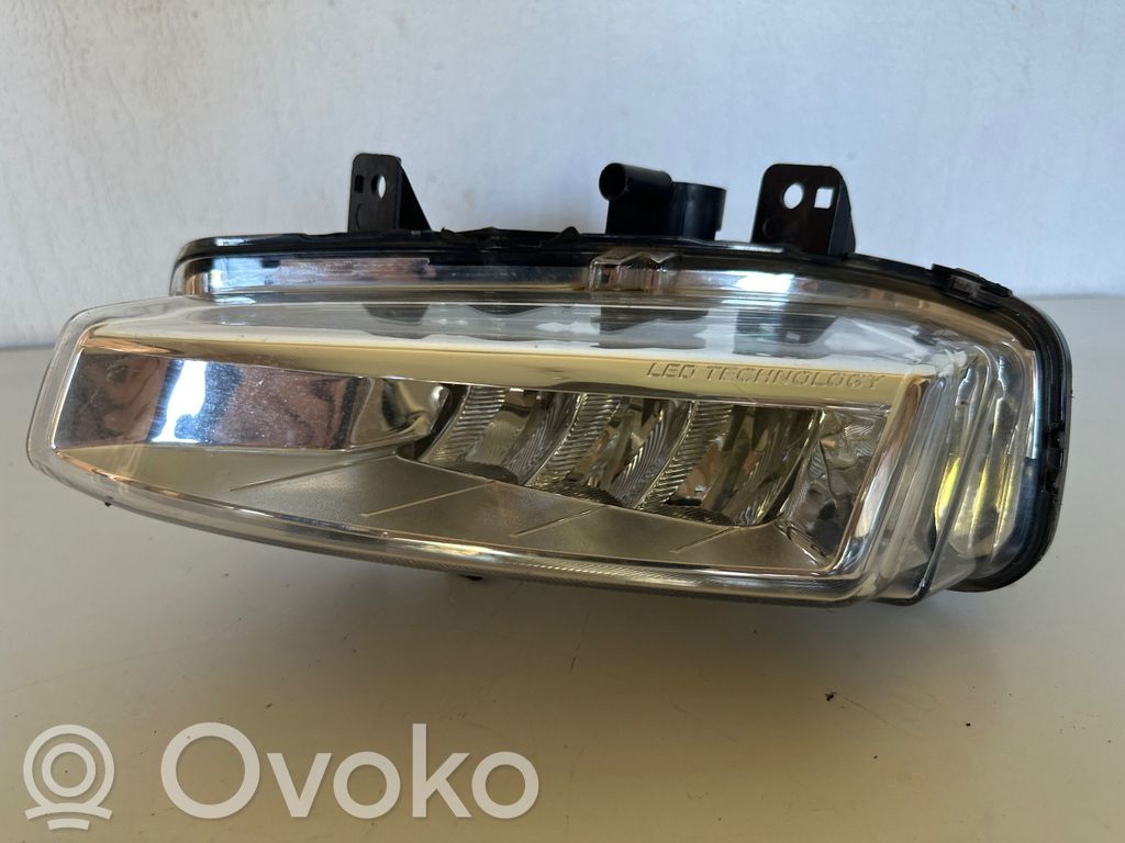 Land Rover Discovery 5 Nebelscheinwerfer vorne 