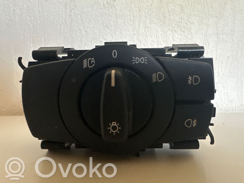 Lichtschalter   6932796,33600201,3011081136,1133301