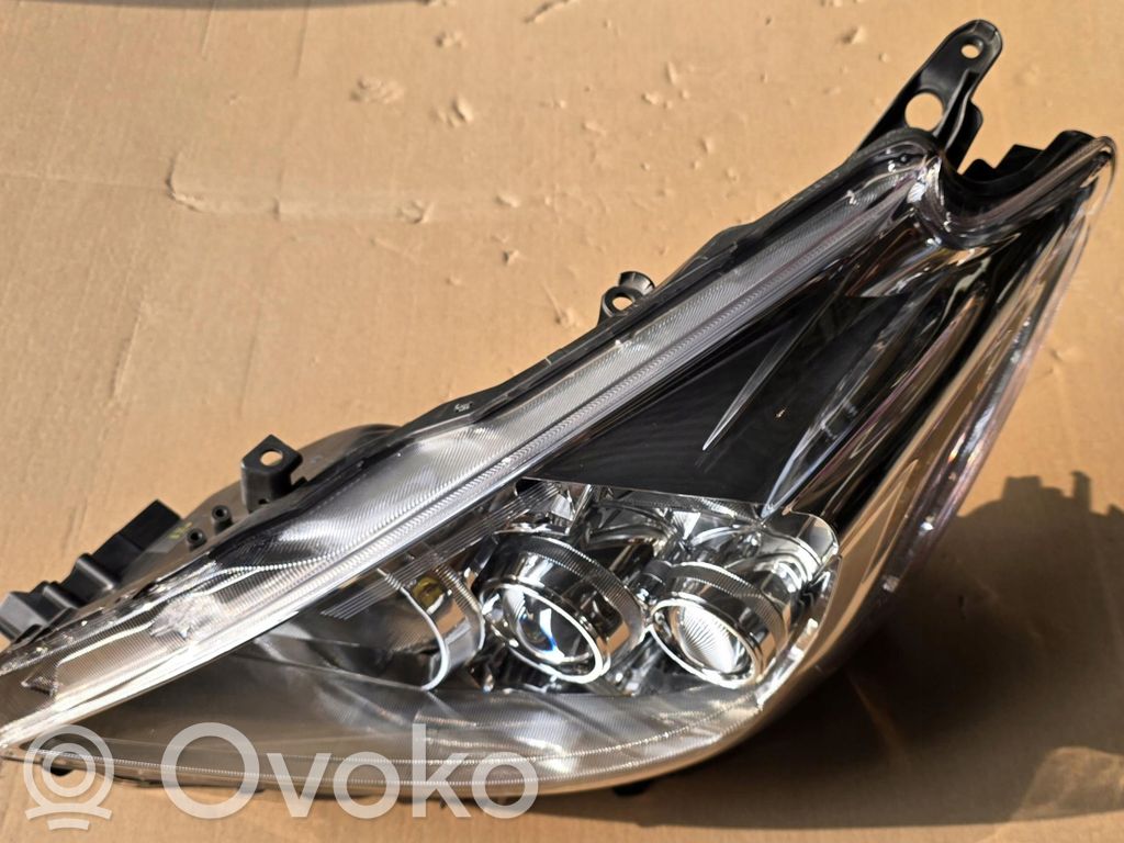 Toyota Prius (XW20) Lampa przednia 