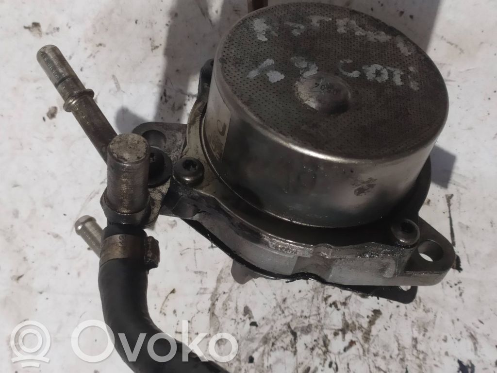 Vacuum pump   73501167,093178178,1206026,1206572,1539104,18130N86J00,55221037,55268136,670050980,9S512A451BA