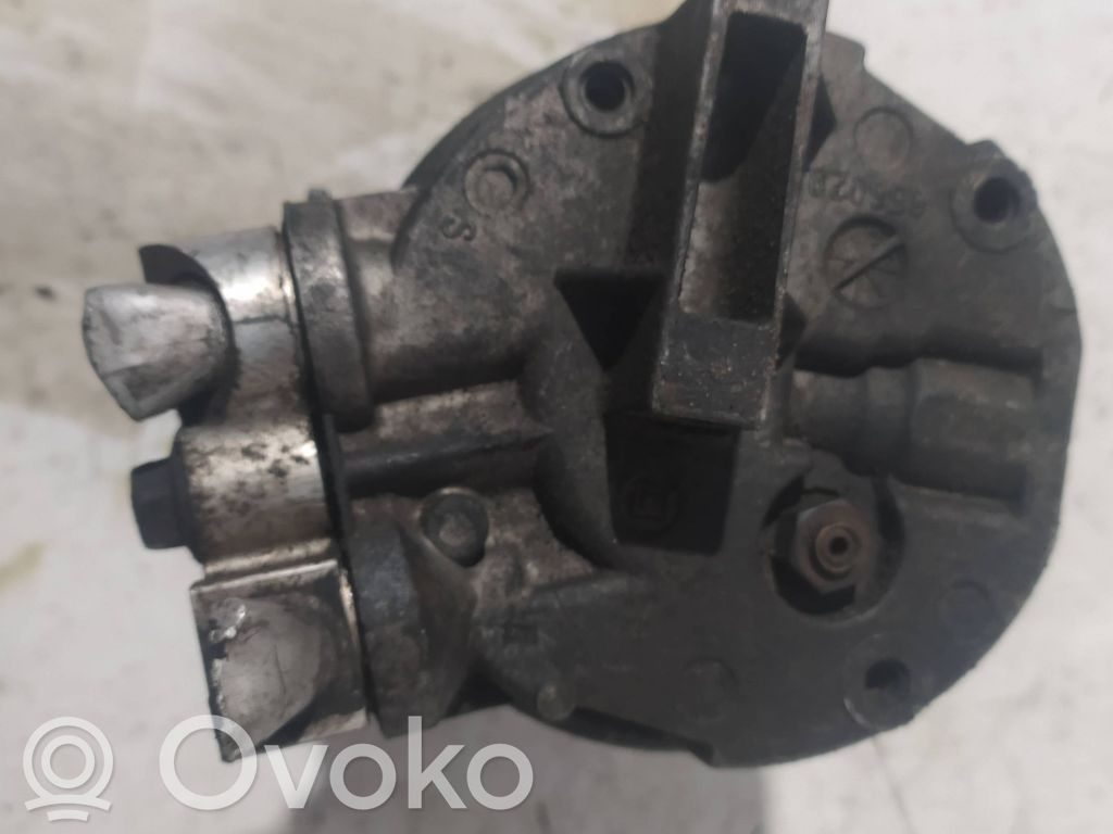 Kompresor / Sprężarka klimatyzacji A/C   1135308,052981735,1135247,1854095,1854099