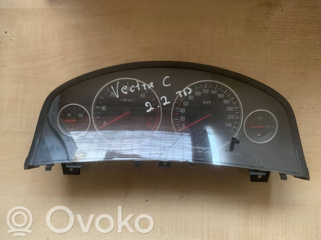Opel Vectra C Speedometer (instrument cluster) 