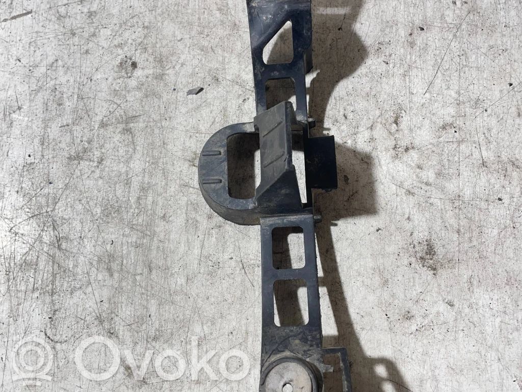 Opel Vectra C Uchwyt / Mocowanie zderzaka tylnego 