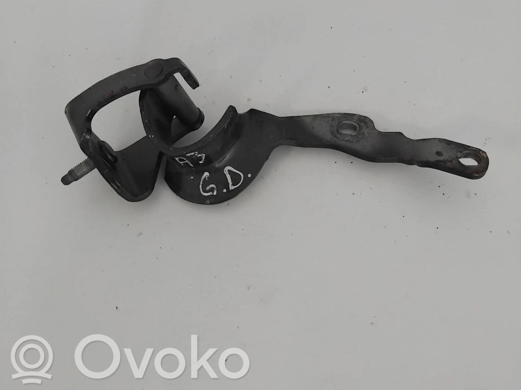 Tailgate/trunk/boot hinge   8P4827300A
