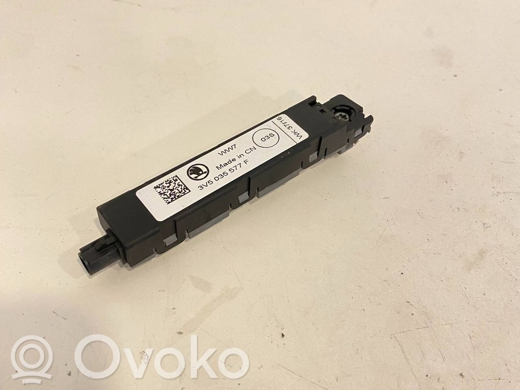 Skoda Superb B8 (3V) Amplificator antenă aeriană 