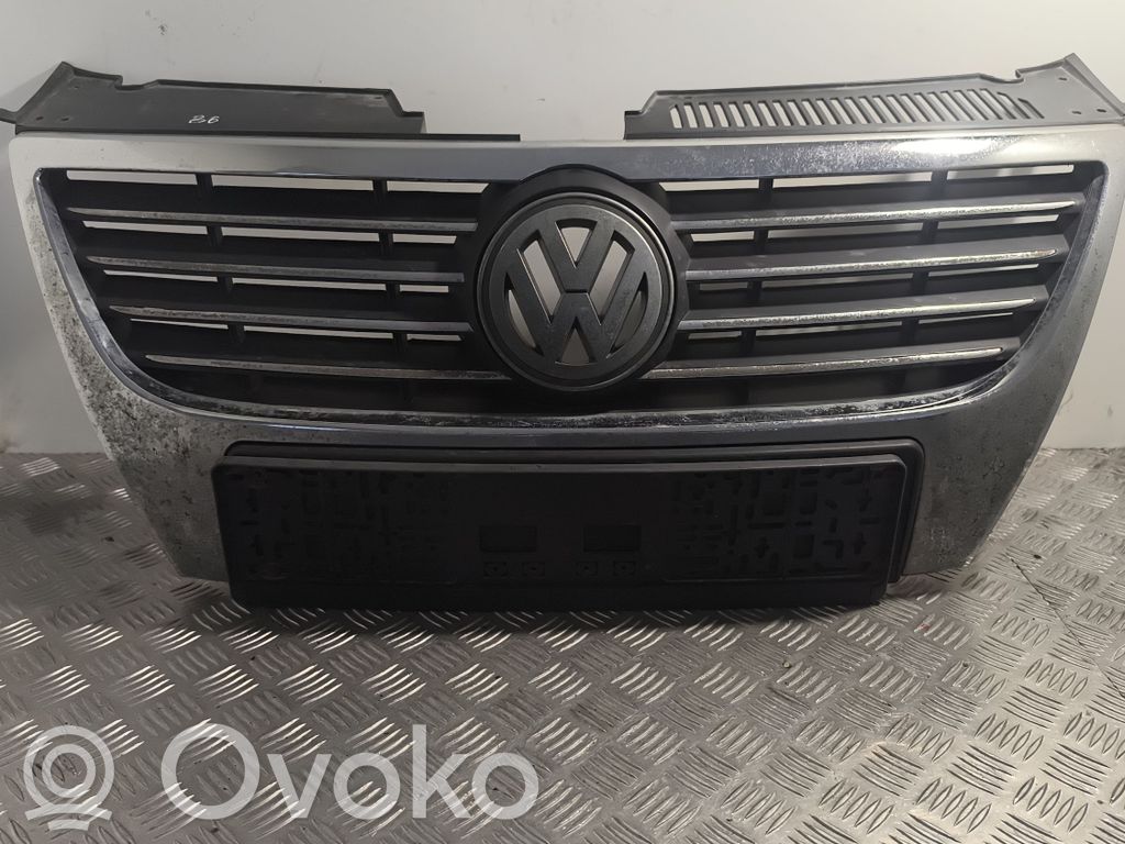Volkswagen PASSAT B6 Etusäleikkö 