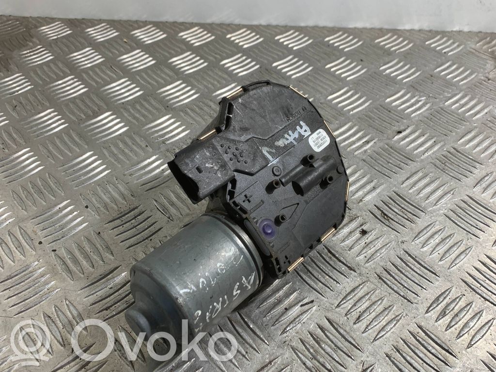 Opel Astra J Moteur d'essuie-glace 