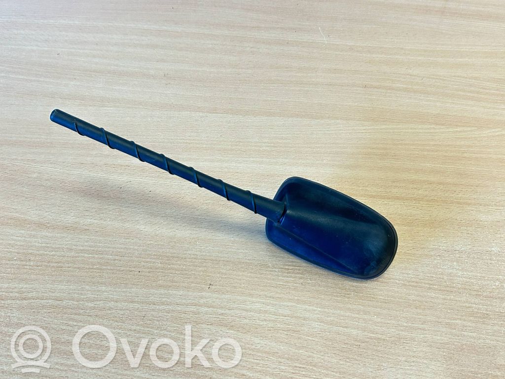 Volkswagen Crafter Radion antenni 