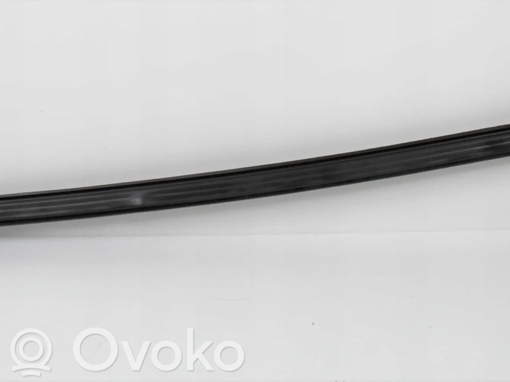 Sliding door rubber seal   7164