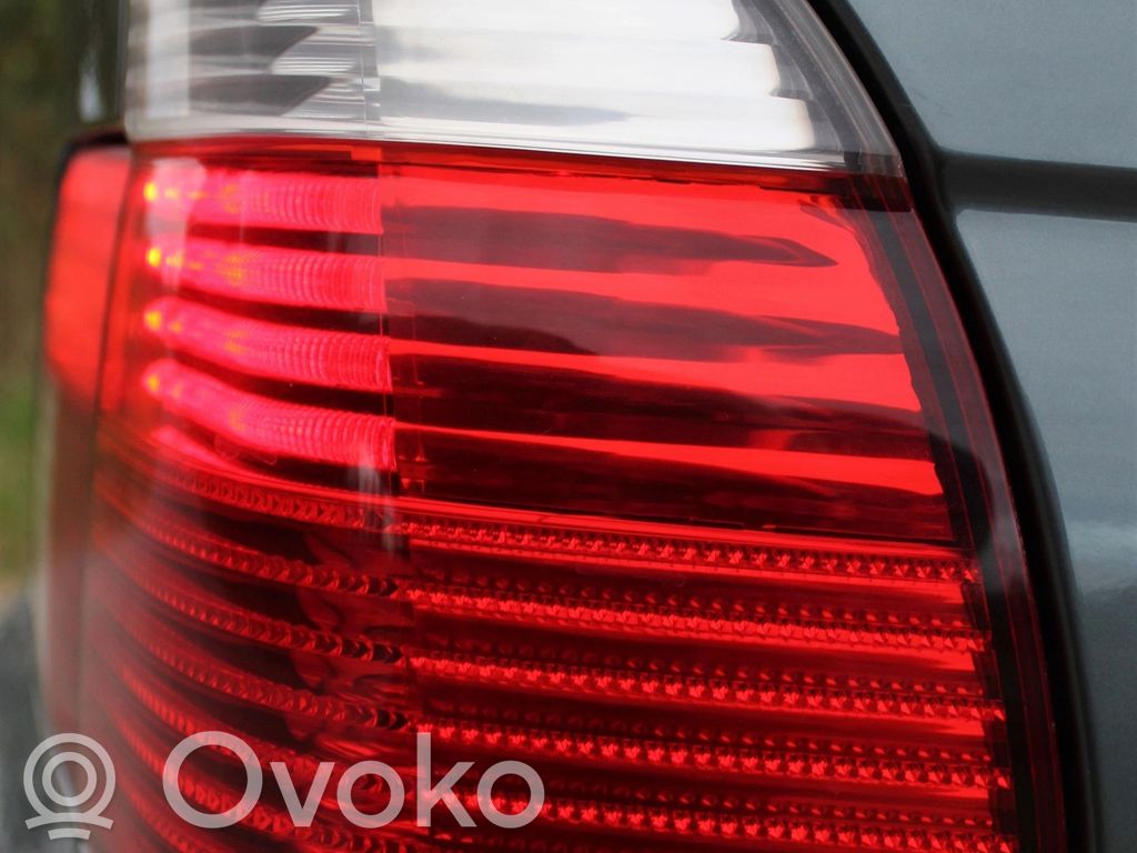 Rear/tail lights