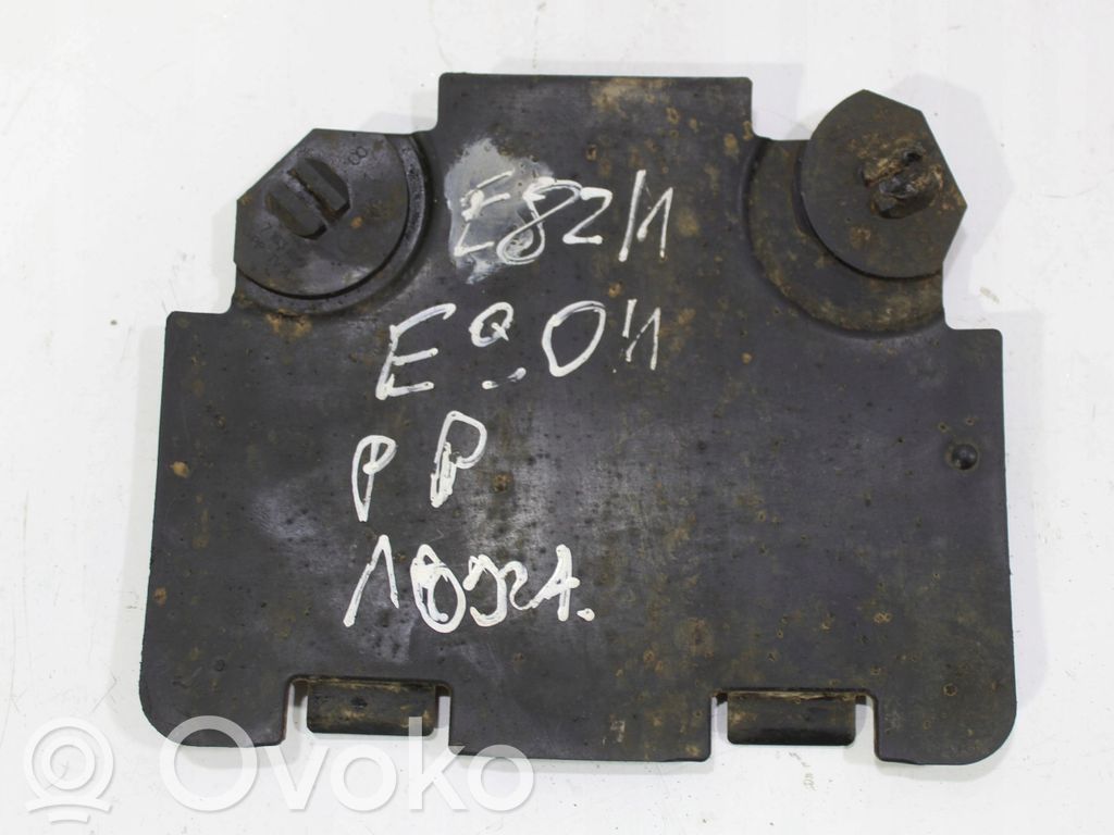Priekinė arka   7143850,8045553