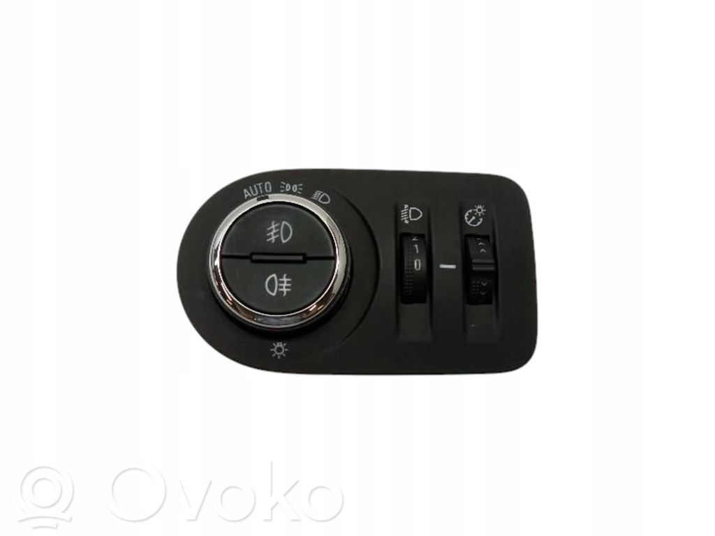 Opel Mokka B Interruptor de luz 