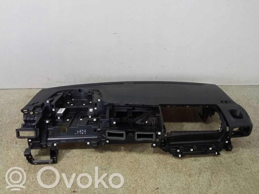 Toyota ProAce City Panel de instrumentos 