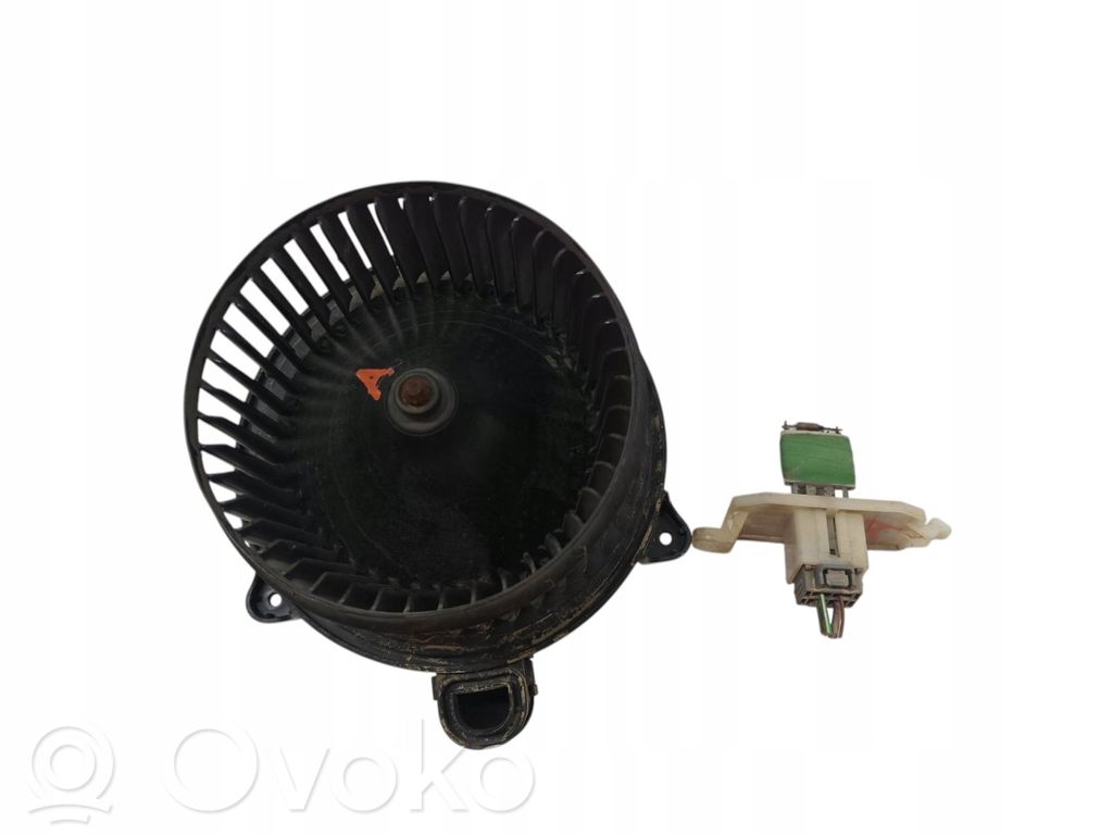 Ford Transit Courier Mazā radiatora ventilators 