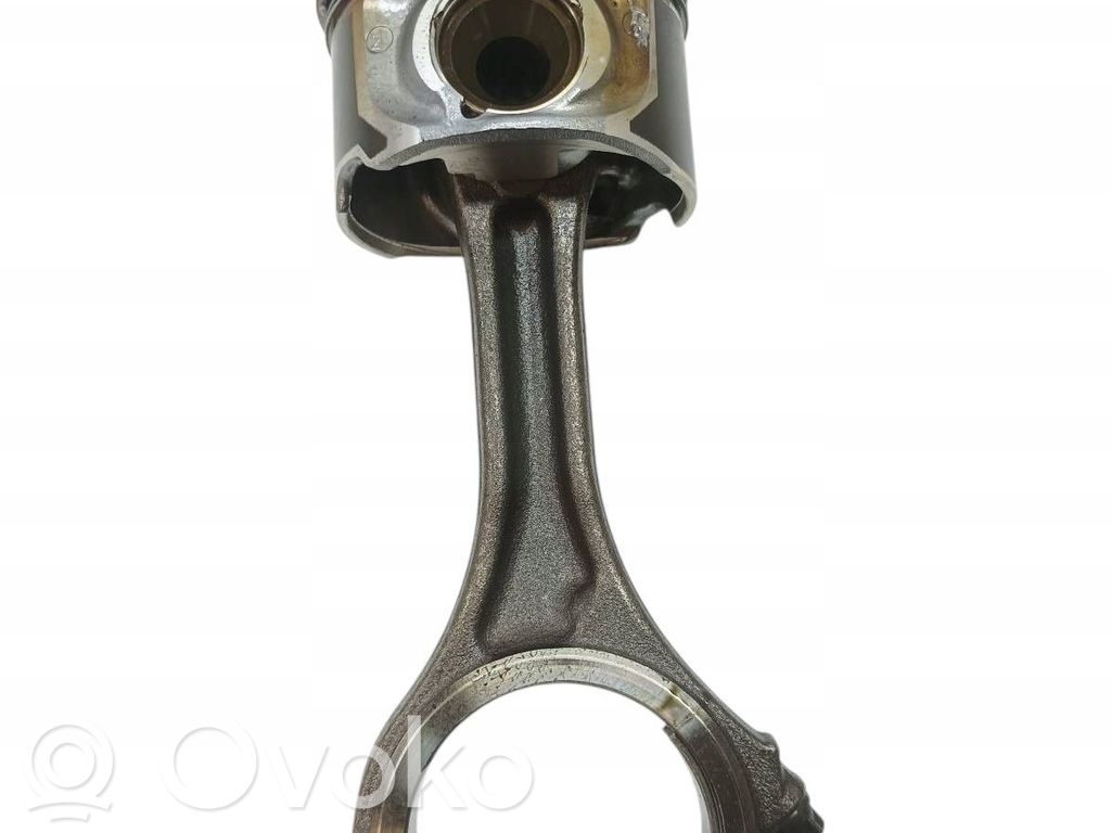 Audi A6 S6 C6 4F Piston with connecting rod 