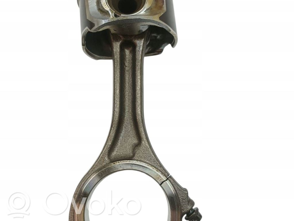 Audi A6 S6 C6 4F Piston with connecting rod 
