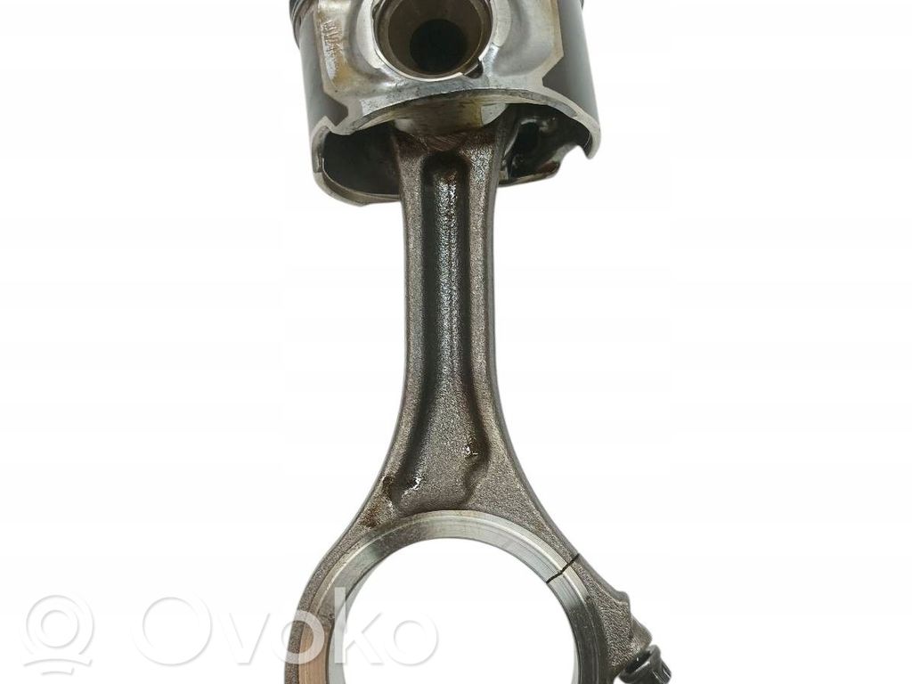 Audi A6 S6 C6 4F Piston with connecting rod 