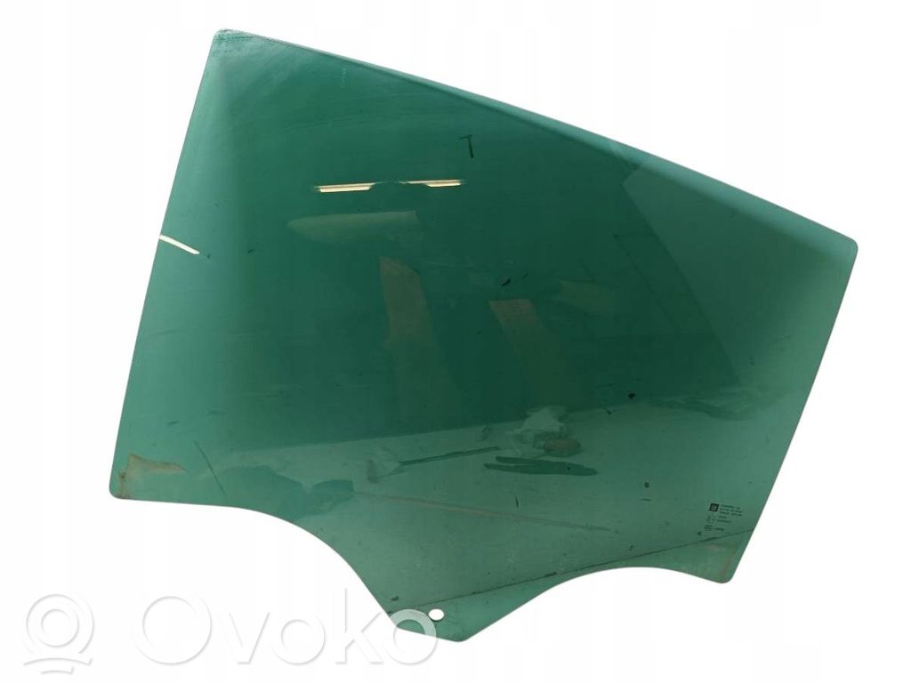 Opel Insignia B Front door window glass four-door 