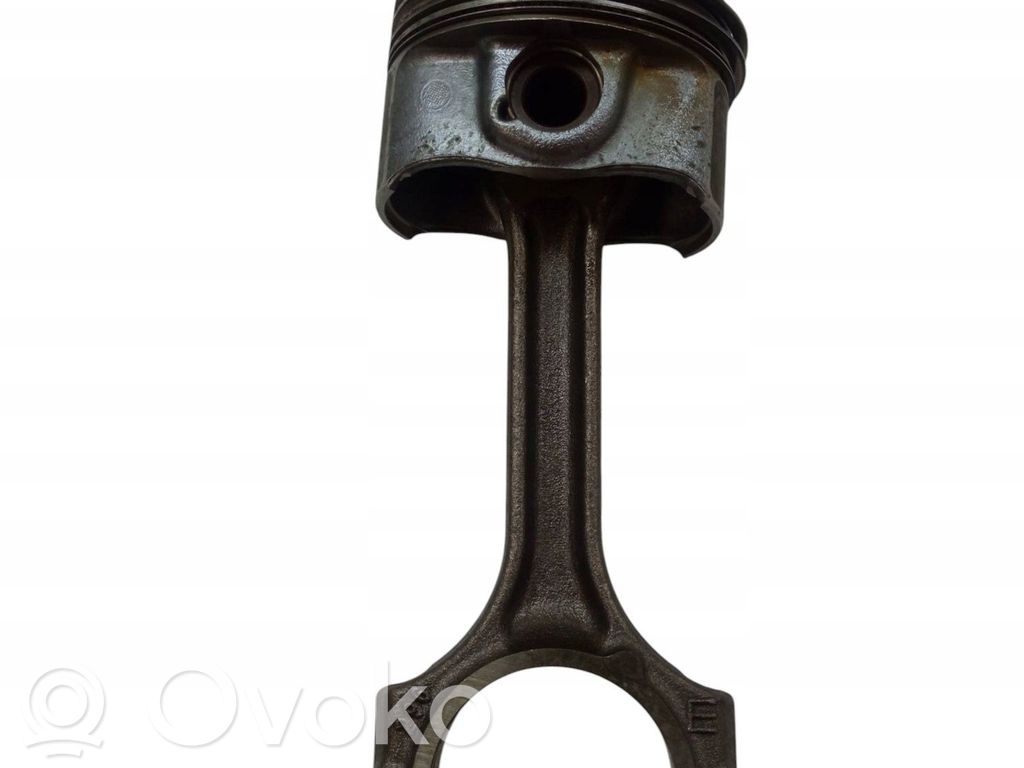 Opel Astra K Piston with connecting rod 