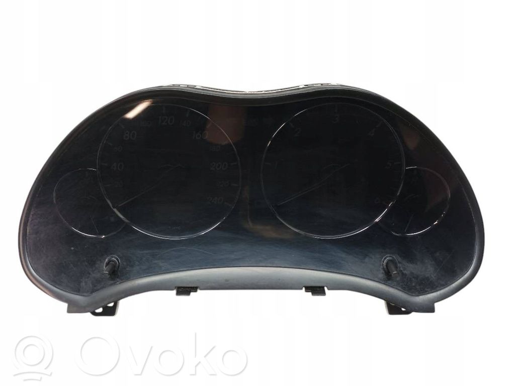 Toyota Avensis T250 Velocímetro (tablero de instrumentos) 