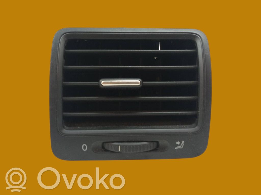 Volkswagen Jetta V Ramă grilă ventilație bord 
