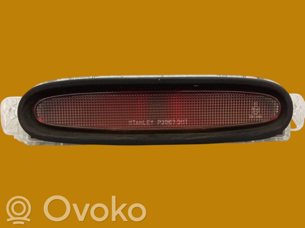 Mazda 3 I Third/center stoplight 
