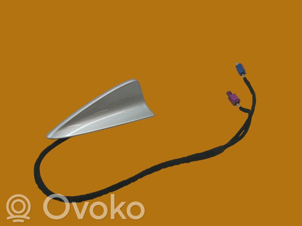 BMW 7 E65 E66 Radio antena 