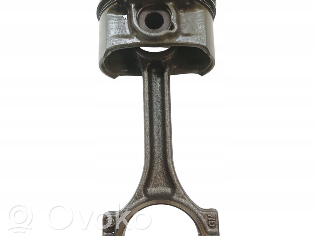 Saab 9-3 Ver2 Piston with connecting rod 