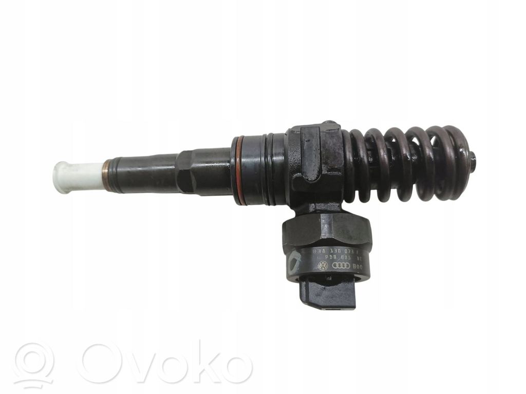 Audi A4 S4 B5 8D Inyector de combustible 