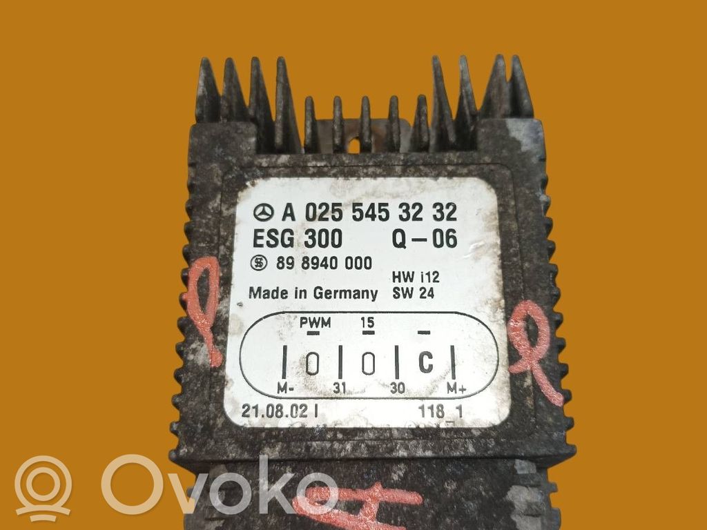 Mercedes-Benz A W168 Coolant fan relay 
