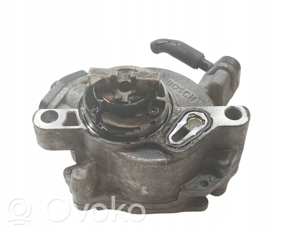 Ford Fiesta Bomba de vacío 
