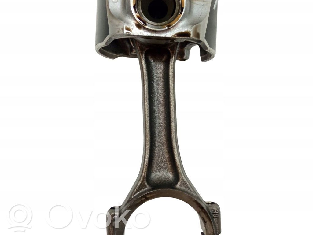 Volkswagen Touran II Piston with connecting rod 