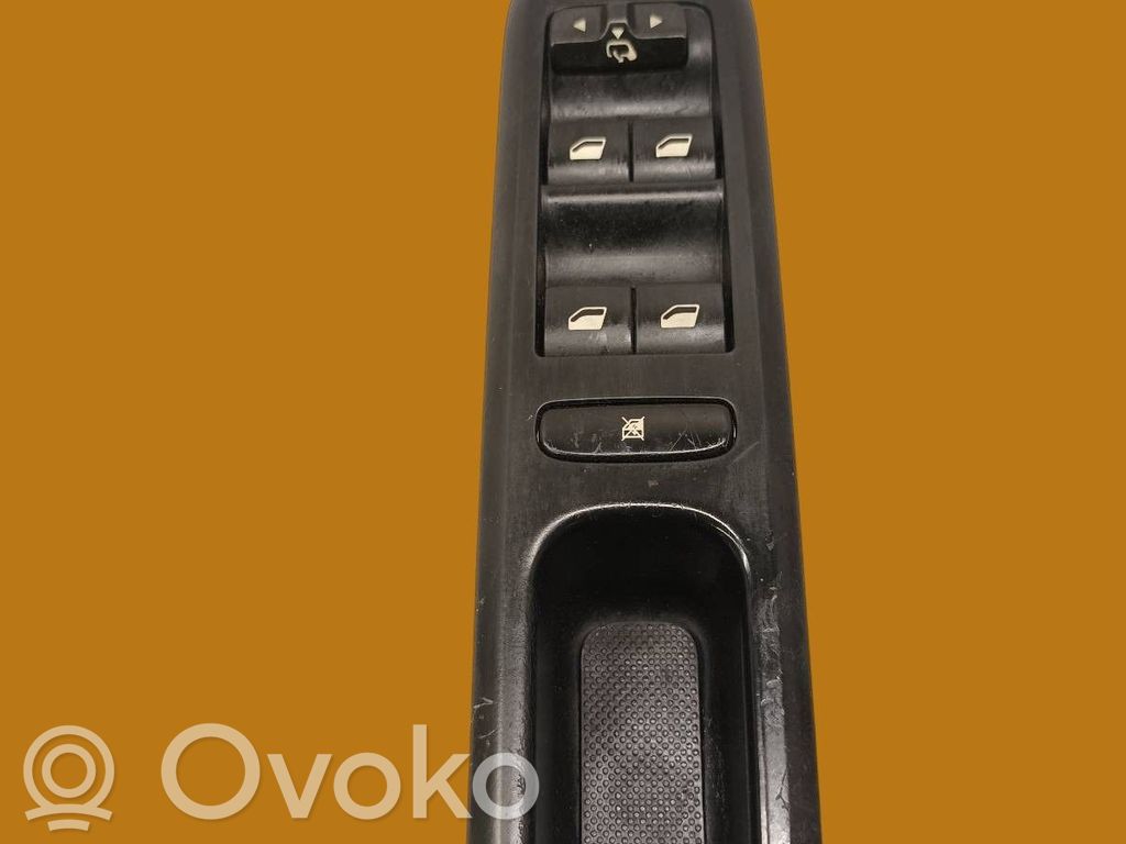Peugeot 407 Interruptor de la ventanilla de ventilación 