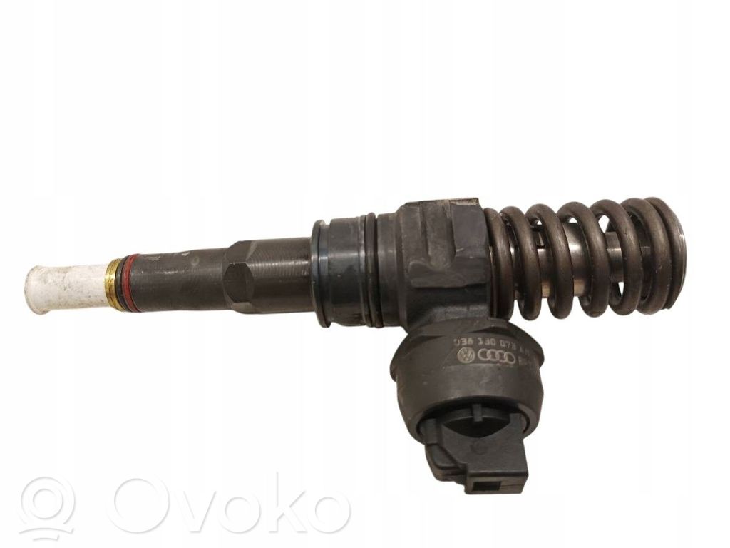 Skoda Octavia Mk2 (1Z) Inyector de combustible 