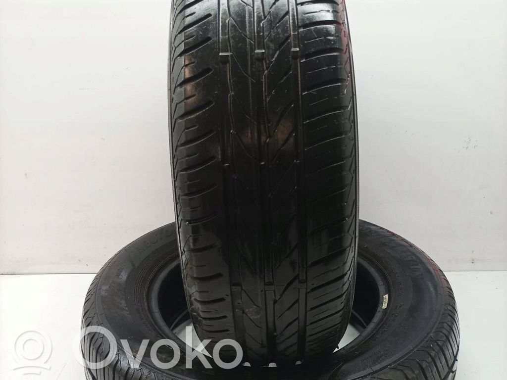 Fiat Stilo Opony letnie R15 