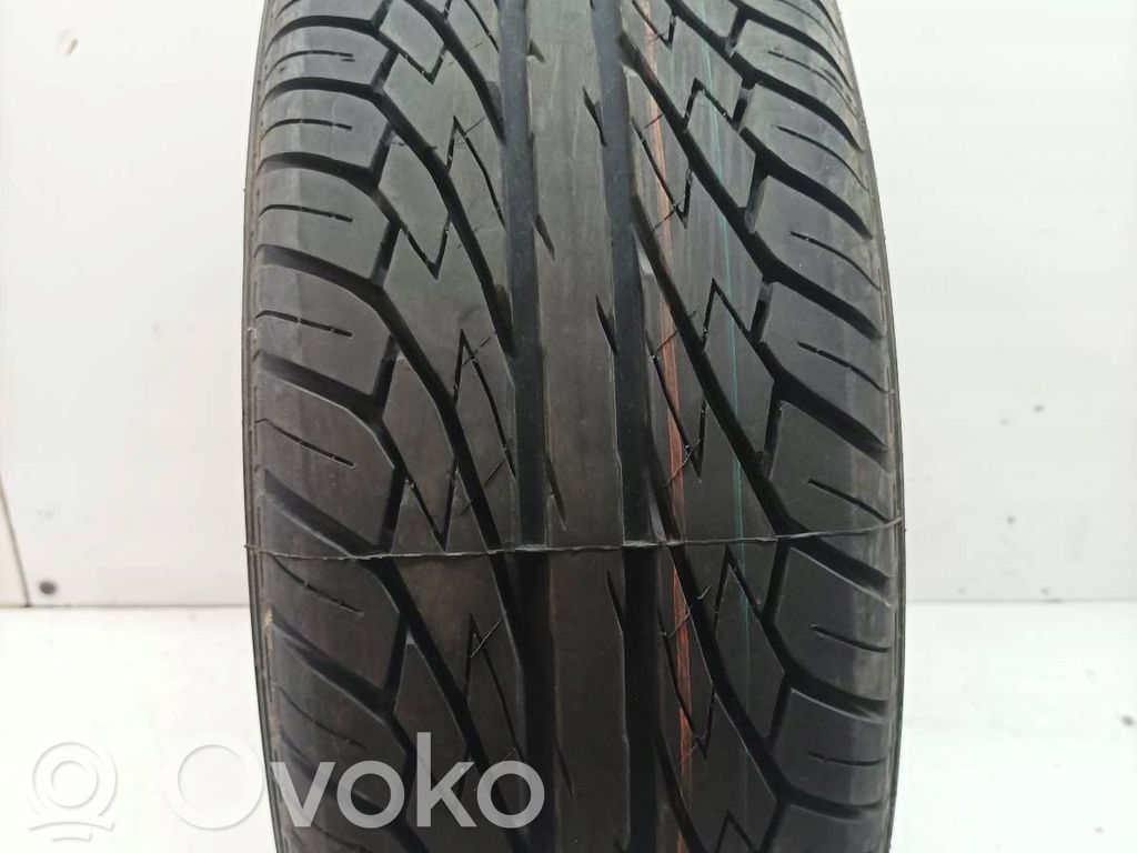 Volkswagen PASSAT B5 Opony letnie R15 