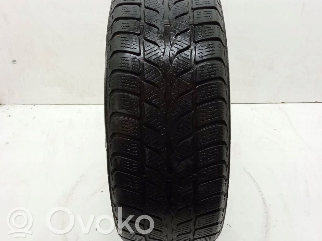 Volkswagen PASSAT B5 R15 winter tire 