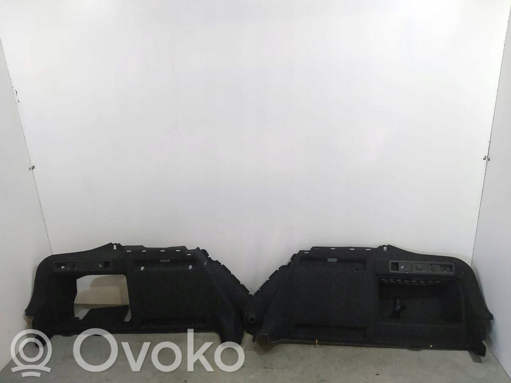 Boczki / Poszycie drzwi przednich   3V5867428AQ,3V5867427BC