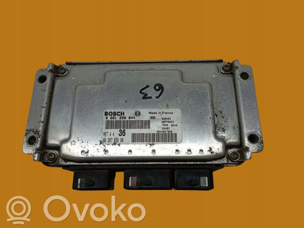 Citroen Berlingo Engine control unit/module 