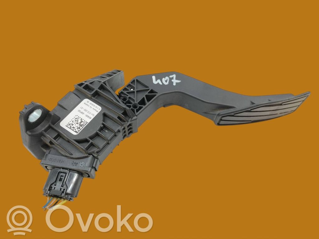 Suzuki Baleno IV Gaspedal 