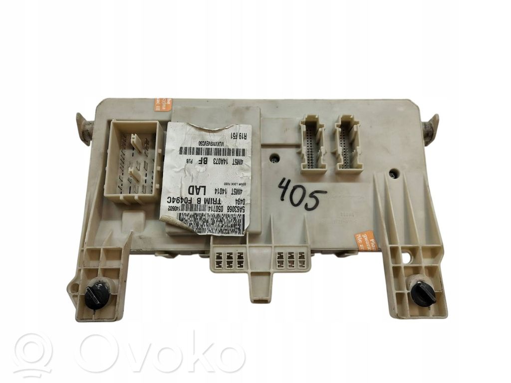 Fuse box set   4M5T14A073BF