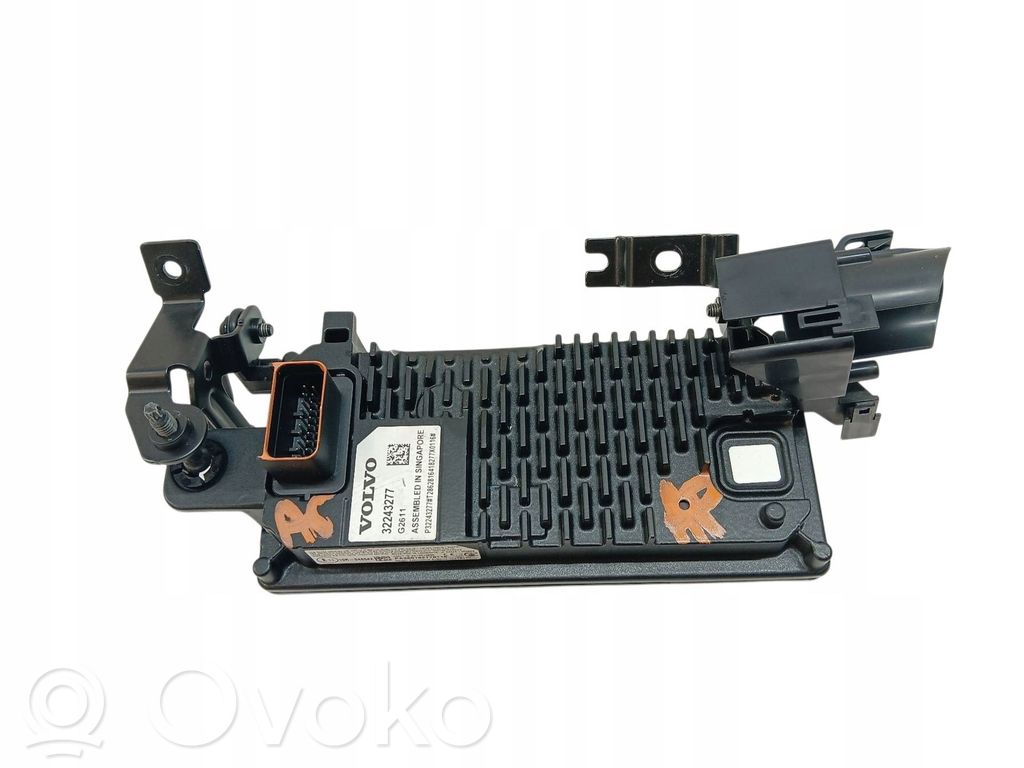 Volvo S60 Front bumper camera 