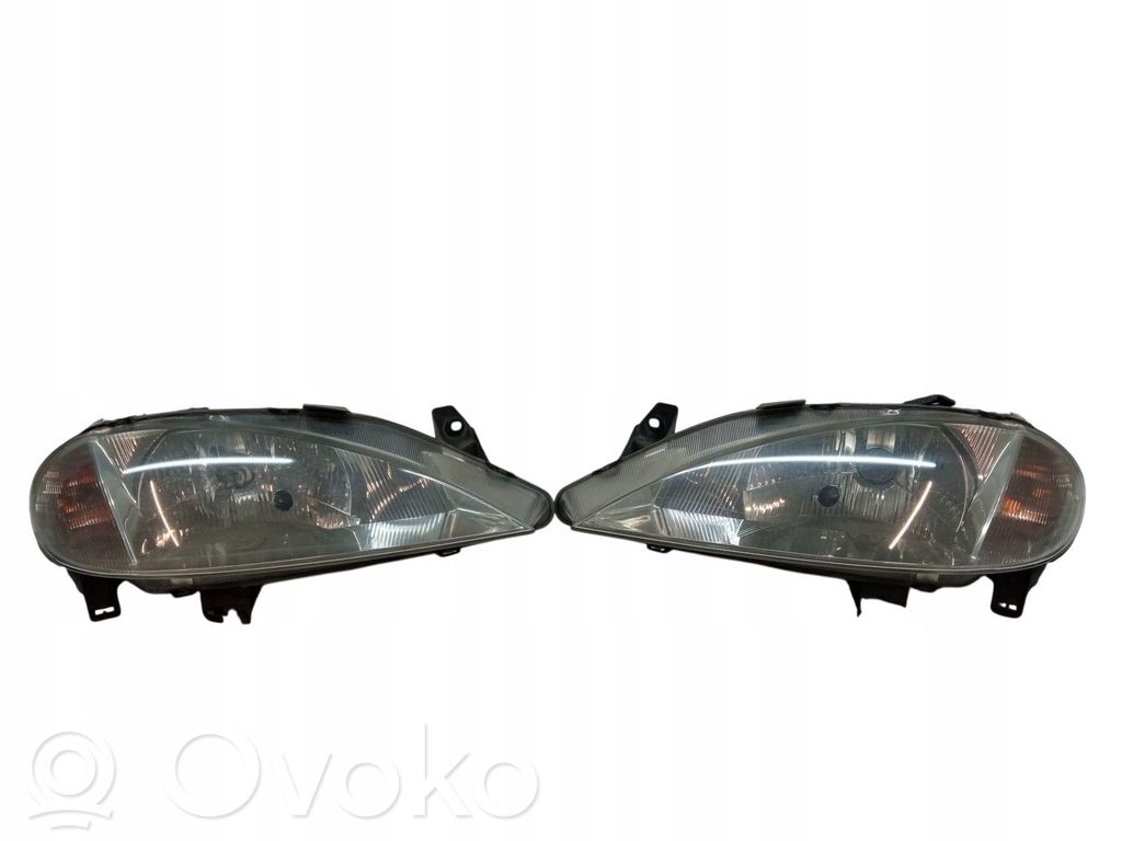 Renault Megane I Headlights/headlamps set 